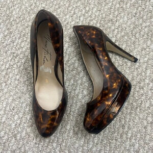 Marc Fisher patent leather leopard  print heels 7